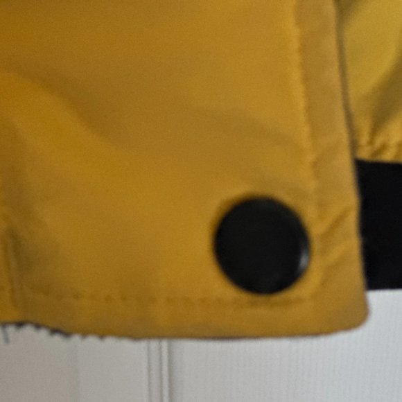 Columbia Y2K Womens L Ski Snowboard Jacket Yellow Black Liner Multi Pockets Zip - Picture 3 of 8